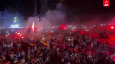 Es una alegría enorme  ver que ha ganado un cristiano español! y terrible no ver la misma unidad  en las calles por defender nuestra nación.