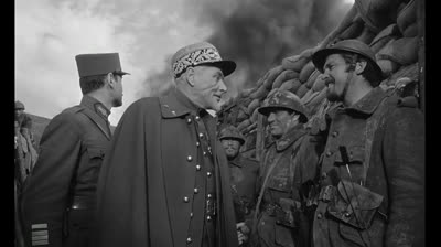 1957 - FILME GLORIA FEITA DE SANGUE (DUBLADO)